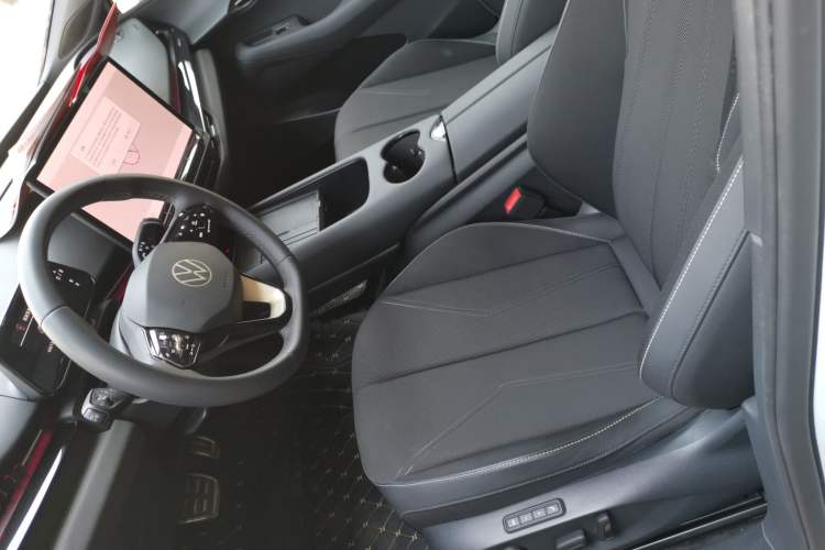 Used Volkswagen ID.UNYX 2024 Pro Long-Range Version