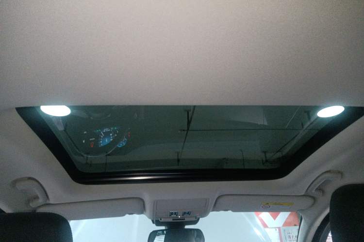 Used Jaguar XFL 2020 XFL 2.0T P200 Two-Wheel-Drive Elite Edition Headliner