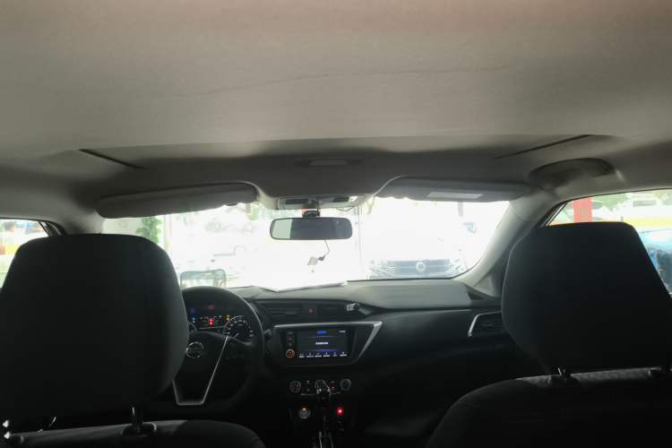 Used Nissan Lannia 2016 1.6L CVT Smart Cool Edition
