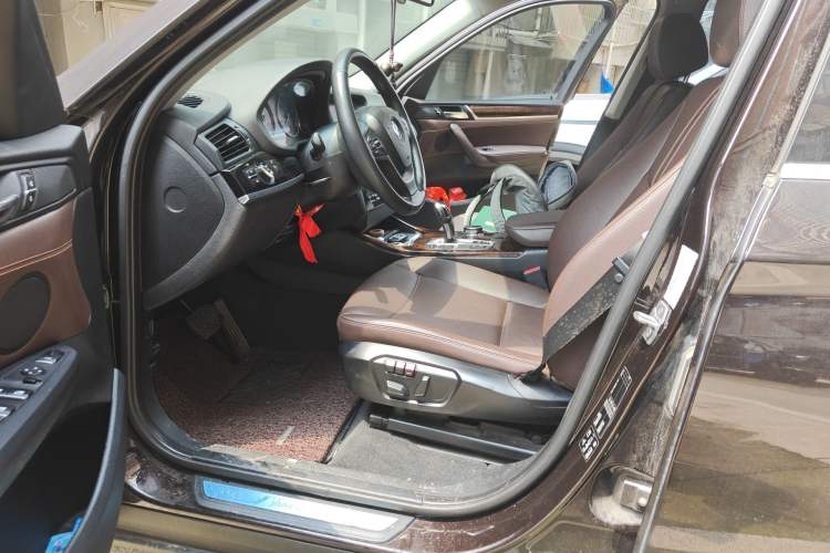 Used BMW X3 2014 xDrive20i X Design Package Left Front Seat