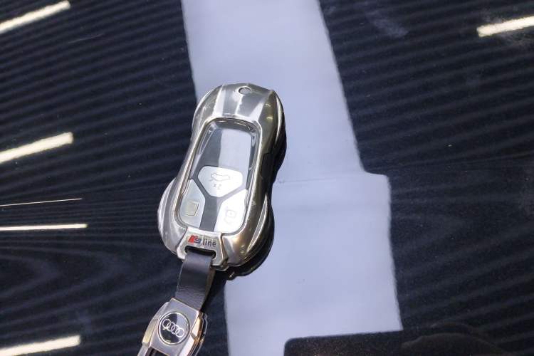 Used Audi Q5L 2022 Updated 40T Luxury Dynamic Edition