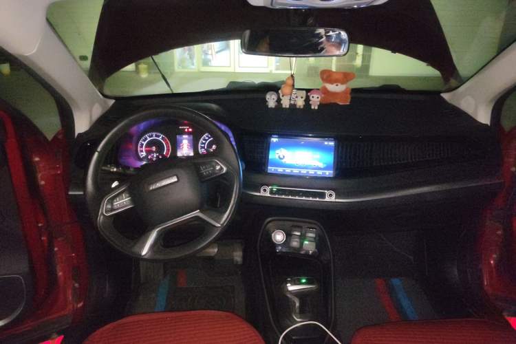 Used Haval H2s 2017 Red-Label 1.5T Dual-Clutch Luxury Model