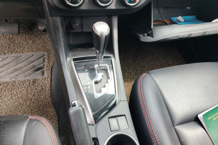 Used Toyota Levin 2014 1.6G CVT Elite Edition Gear Lever