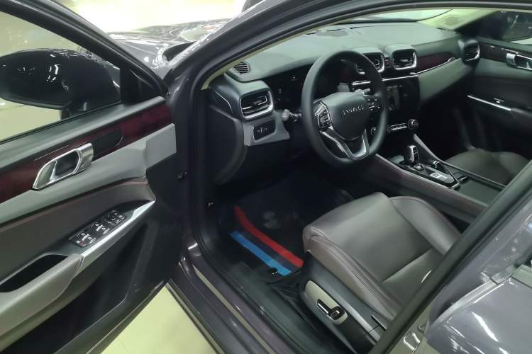 Used Lynk & Co 02 2021 1.5TD DCT Two-Wheel Drive Zhaoyao Plus