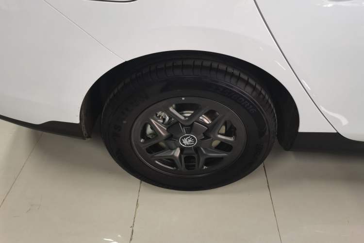 Used BYD Qin PLUS 2025 DM-i Smart Drive 55KM Leading Model