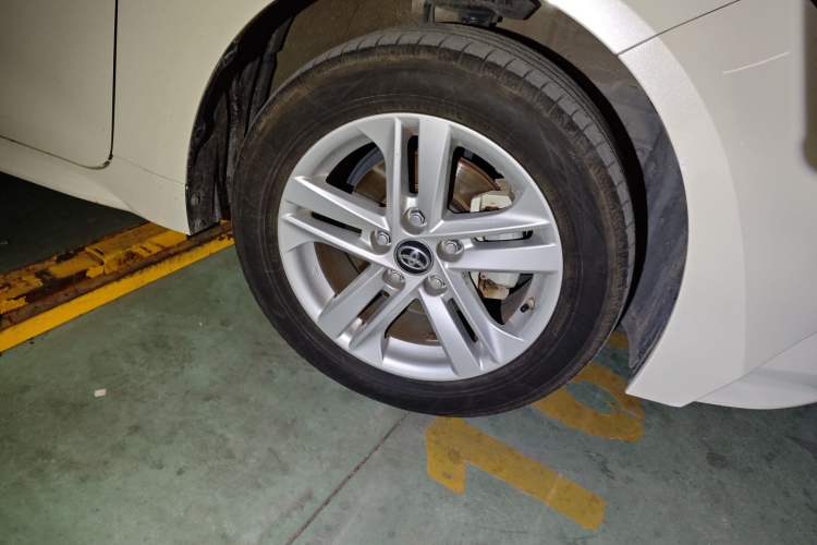 Used Toyota Levin 2019 185T CVT Luxury Edition China VI Standard
