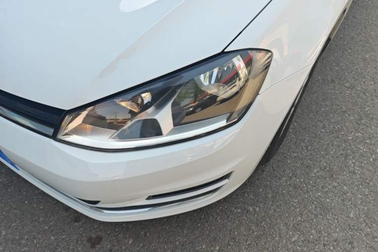 Used Volkswagen Golf 2016 1.6L Automatic Fashion Model