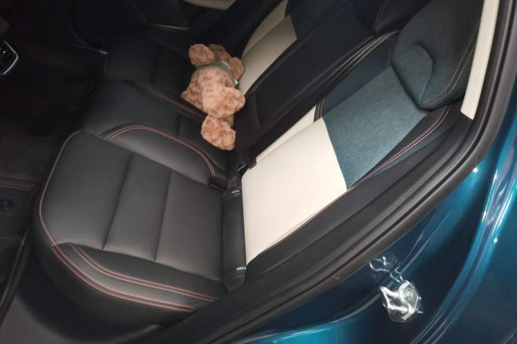 Used Lynk & Co 06 2023 Remix 1.5T Dynamic Halo