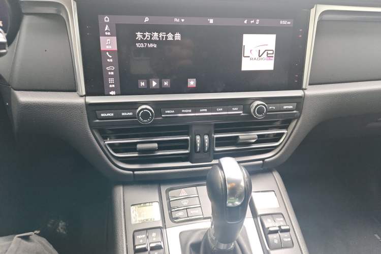 Used Porsche Macan 2018 Macan 2.0T
