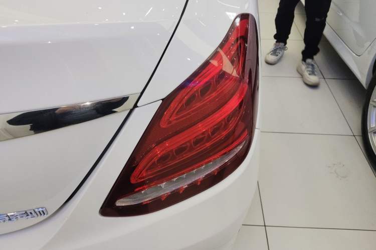 Used Mercedes-Benz C-Class 2018 C 200 L