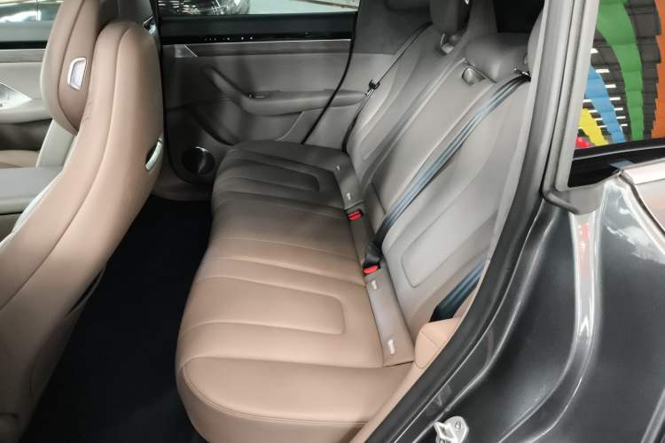 Used Hima Luxeed R7 2025 Range-Extended Version 251 km Max
