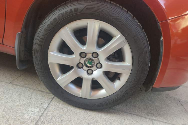 Used Skoda Fabia 2011 1.6L Automatic Crystal Edition