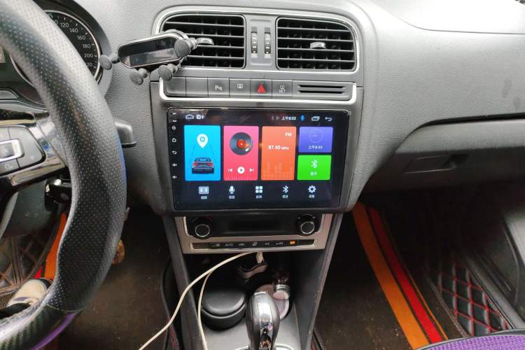 Used Volkswagen Polo 2014 1.6L Cross Polo Automatic
