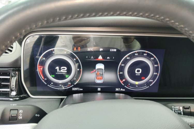 Used Hongqi HS5 2022 Revised Version 2.0T Smart Connect Flagship Edition Instrument Cluster