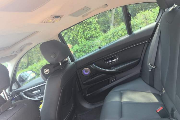 Used BMW 3 Series 2014 320Li Fashion Model Headliner