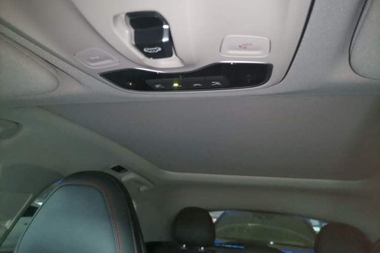 Used Lynk & Co 02 2019 High-Energy Edition 2.0T Automatic Two-Wheel Drive Pro Version China VI Standard