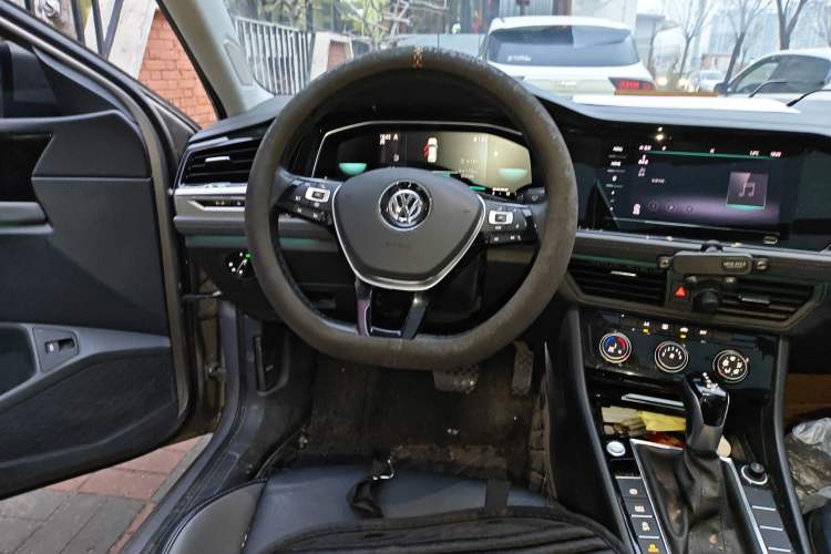 Used Volkswagen Sagitar 2021 200TSI DSG Excellence Edition