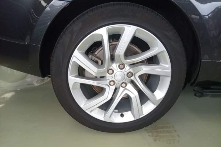 Used Land Rover Range Rover Sport 2020 3.0 L6 HSE DYNAMIC
