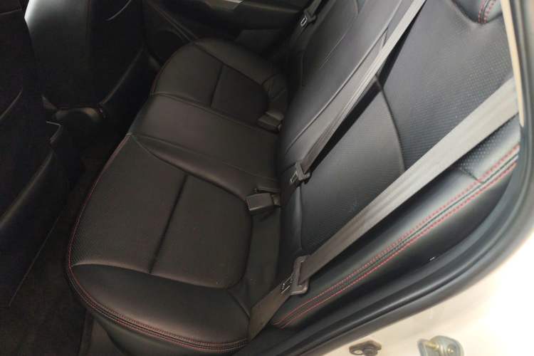 Used Kia K2 2015 Sedan 1.4L Automatic GLS