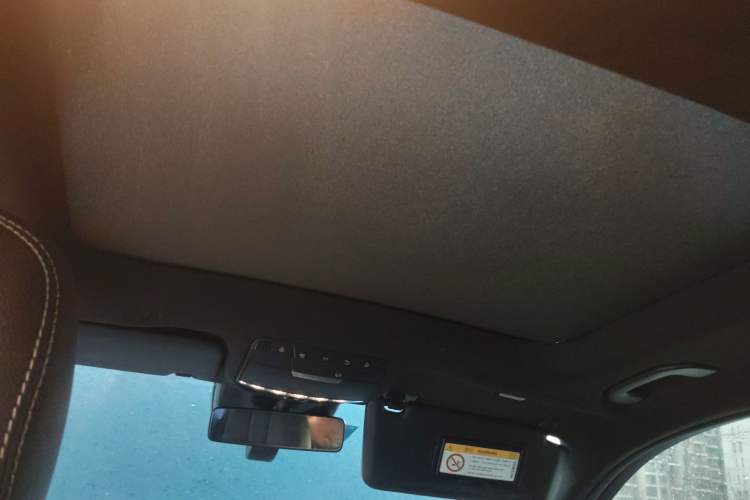 Used Mercedes-Benz GLC 2020 Facelift GLC 300 L 4MATIC Dynamic Edition