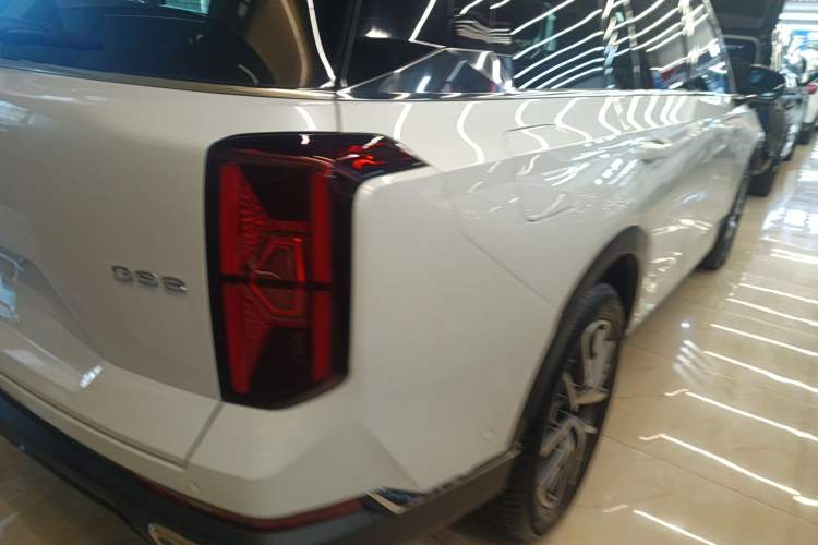 Used GAC Trumpchi GS8 2022 Flagship Series 2.0 TGDI Two-Wheel-Drive Prestige Edition (7 Seats)