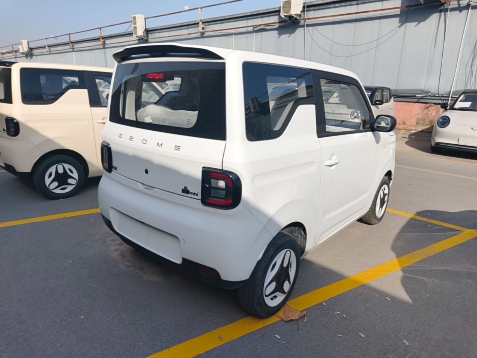 Geely Galaxy Panda 2025 210 km – Yuanqi Bear — снимка 6
