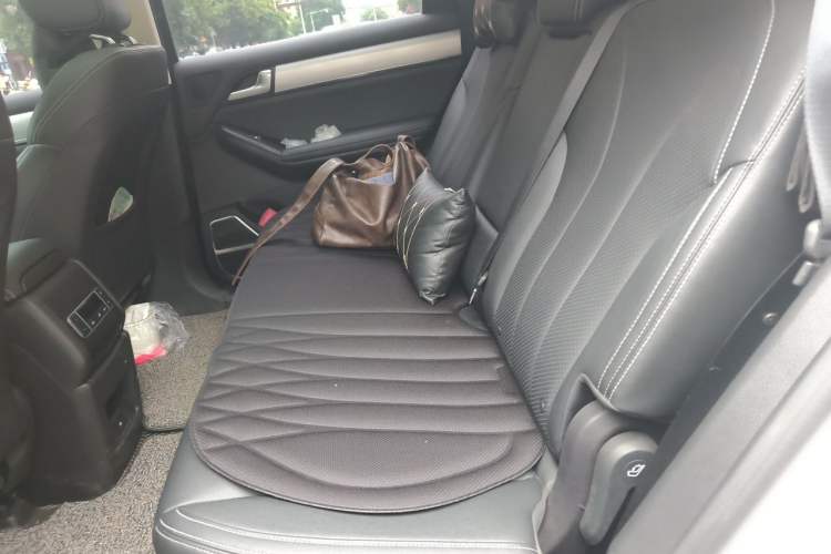 Used BYD Tang 2018 2.0T Automatic Smart Connect Prestige 7-Seater China V Standard
