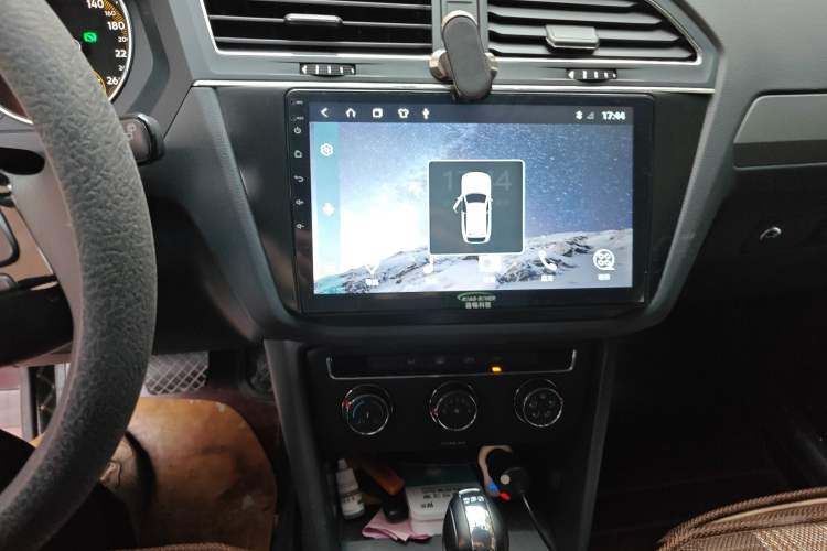 Used Volkswagen Tiguan L 2019 330TSI Automatic Two-Wheel Drive Luxury Edition China VI Standard