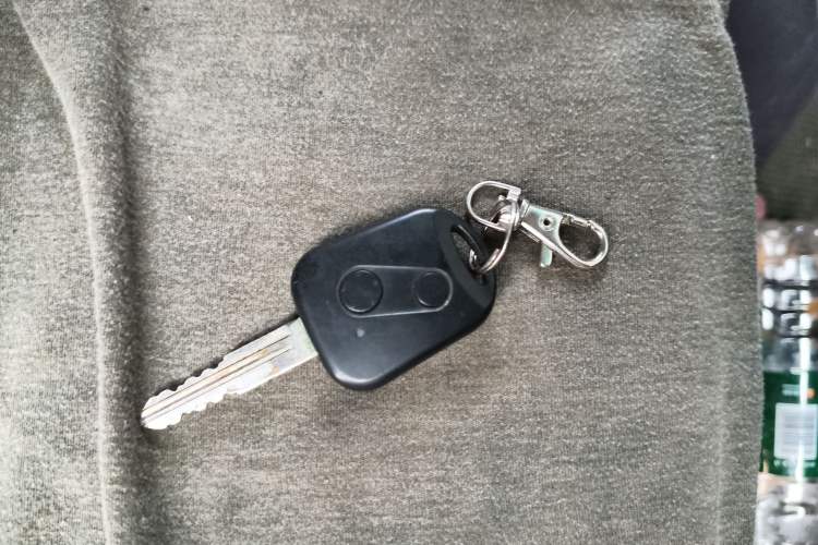 Used Jinbei Hiace X30 2018 1.3L Standard Edition DLCG12