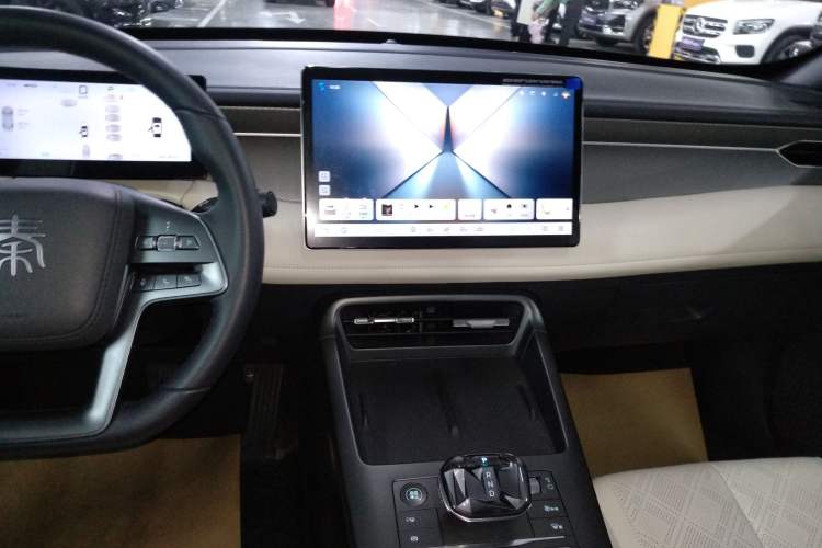 Used BYD Qin PLUS 2025 DM-i Smart Drive 55KM Beyond Model