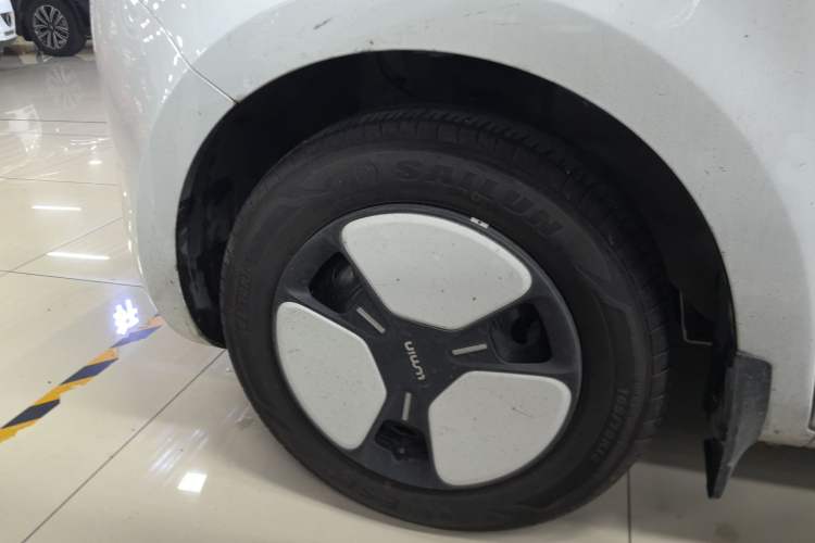 Used CHANGAN NEVO Lumin 2025 205 km Xiangqin Version Exterior 4