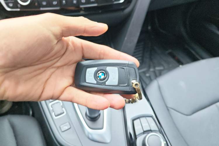 Used BMW 3 Series 2017 320Li xDrive Fashion Model
