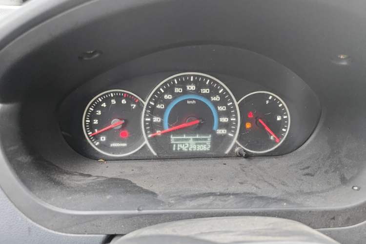 Used Wuling Rongguang V 2015 1.2L Base Version Instrument Cluster