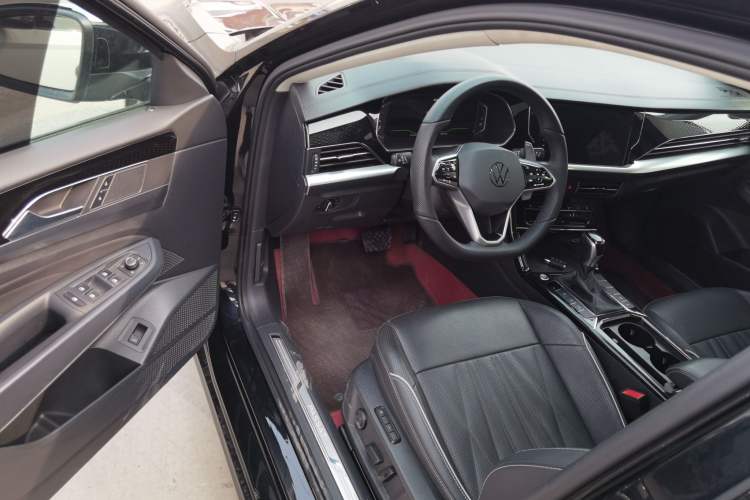 Used Volkswagen Passat 2022 330TSI Luxury Edition
