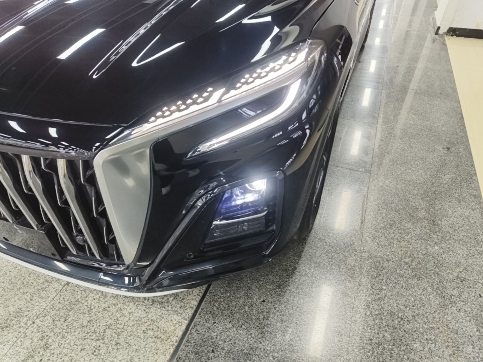 Hongqi HS3 2024 1.5T Shanwei Edition — снимка 8