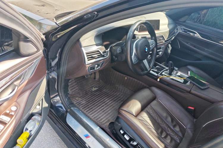 Used BMW 7 Series 2019 740Li Leading Model M Sport Package
