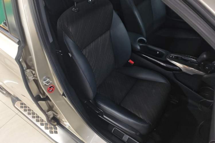 Used Honda XR-V 2017 1.8L EXi CVT Comfort Version
