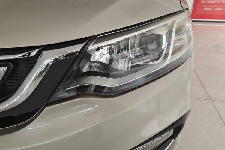 Used Geely Auto Vision 2018 1.5L Automatic Happiness Edition Left Front Headlight