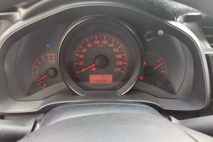 Used Honda Fit 2016 1.5L LX Manual Comfort Model
