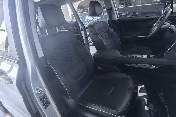 Used Hyundai Custo 2024 270TGDi TOP Smart Luxury Flagship Edition
