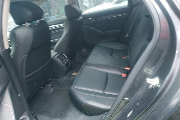 Used Honda Accord 2022 260TURBO Phantom Night · Prestige Edition
