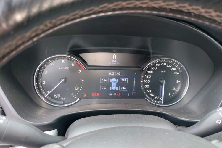 Used Cadillac XT4 2018 28T Two-Wheel Drive Leading Version