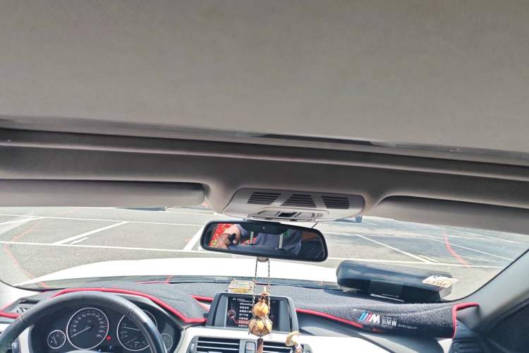 Used BMW 3 Series 2015 320Li Fashion Model
