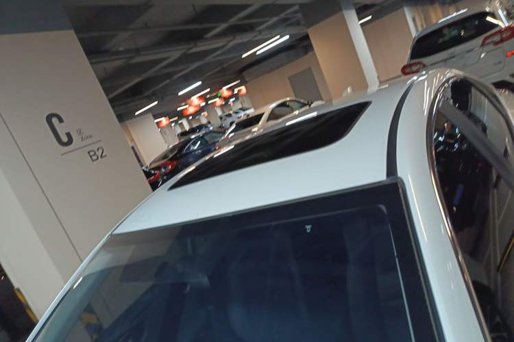 Used Honda Envix 2019 180TURBO CVT Enjoyment Edition China VI Roof