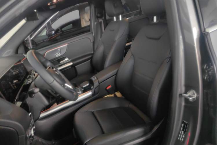 Used Mercedes-Benz GLA 2023 GLA 220