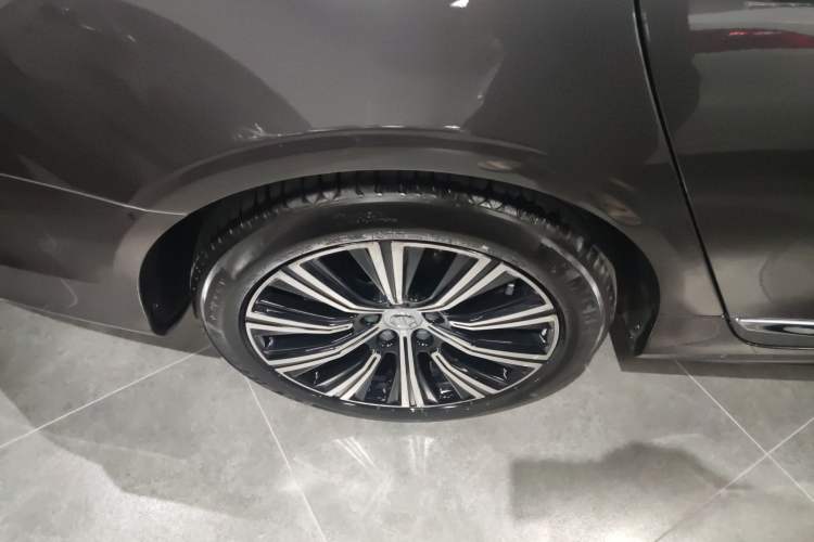 Used Volvo S90 2022 B5 Zhiyi Luxury Edition Exterior 5