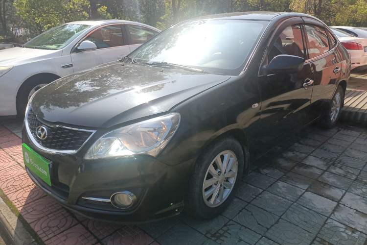 Used Hyundai Celesta 2015 1.6L Automatic Comfort Model