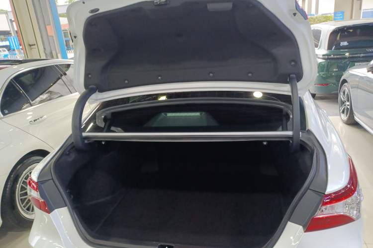 Used Toyota Camry 2023 2.0GVP Premier Edition Trunk