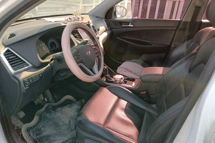 Used Hyundai Tucson 2015 1.6T Dual-Clutch Two-Wheel-Drive Smart Model