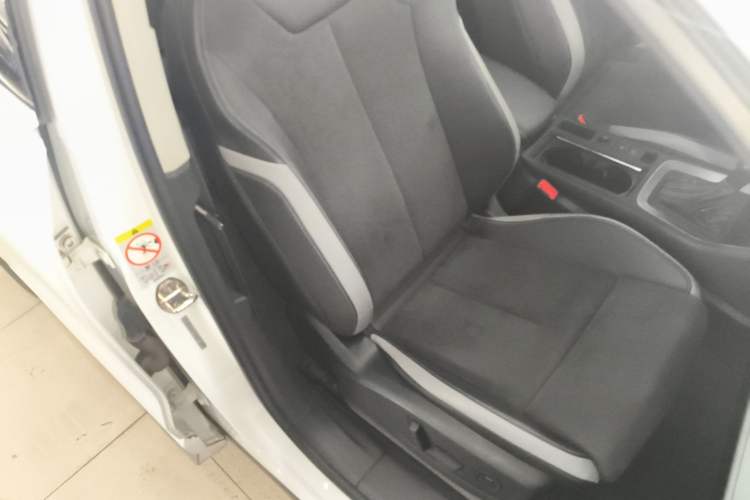 Used Audi Q3 2021 35 TFSI Fashion Dynamic Model